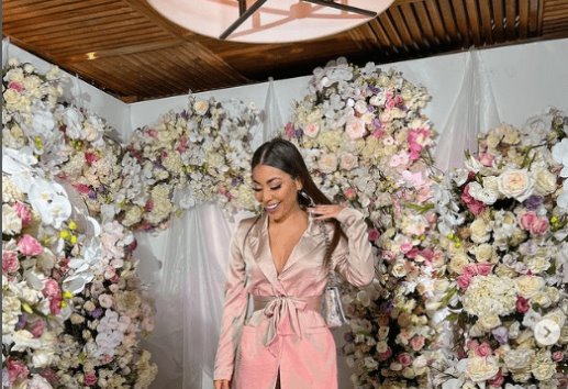 Le roban a influencer veracruzana; vaciaron sus cuentas de banco tras robarle su celular