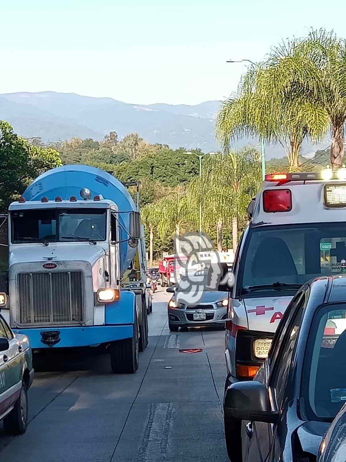 Carambola De Autos En El Bulevar Xalapa Coatepec