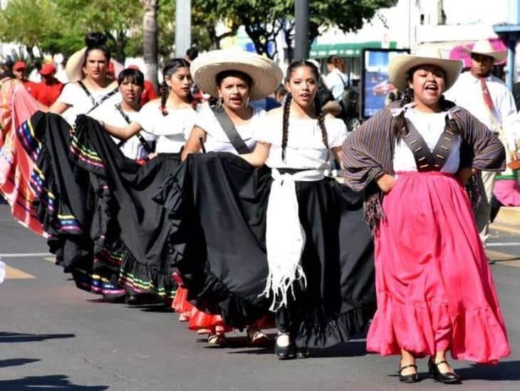 Habrá 2 desfiles de la Revolución Mexicana en Jáltipan