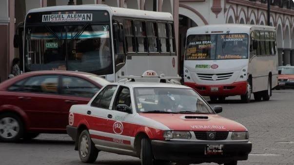 Buen Fin incrementa ganancias de taxista casi un 50% en Veracruz