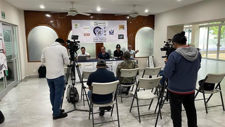 Presentan torneo Revolución 2022 en Veracruz