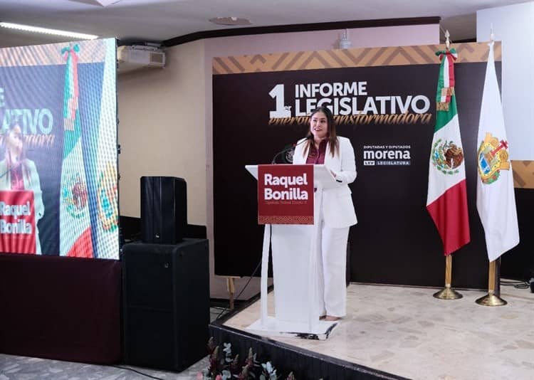 En Poza Rica, presenta diputada Raquel Bonilla informe de actividades