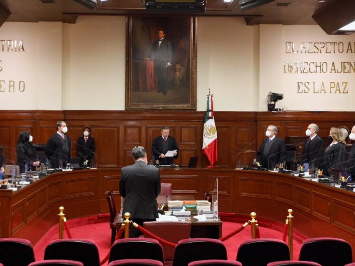 AMLO condena protección de la Suprema Corte a defraudadores fiscales