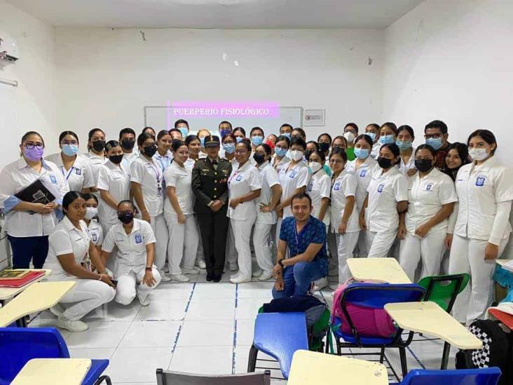 Hospital Militar realiza acercamiento con estudiantes de enfermería