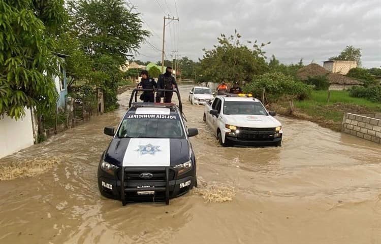 Protección Civil aplica operativo especial por inundaciones en Álamo