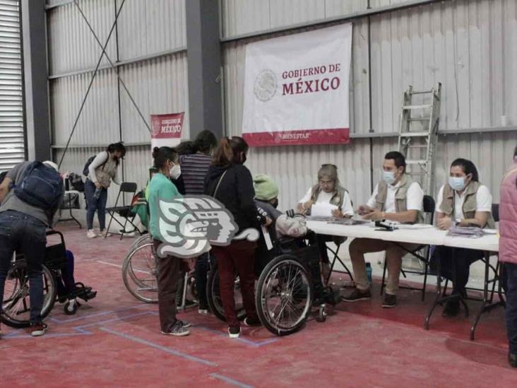 Gobierno de México anuncia incremento en pensiones para personas con discapacidad en 2023
