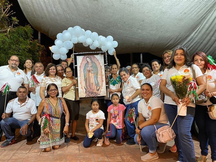 Esperan a mil peregrinos guadalupanos por día en iglesia de Santa Ana, en Boca del Río