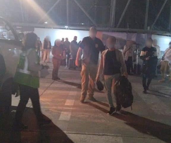 Detienen a 62 migrantes en Aeropuerto Internacional de Monterrey