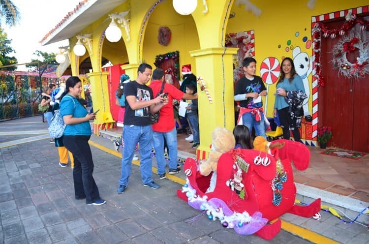 ¡Llegó la Navidad! Inicia funciones Villa Encantada en Veracruz