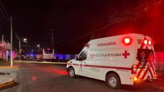 Niño saca la cabeza por ventana de autobús y muere al golpearse contra poste en Veracruz