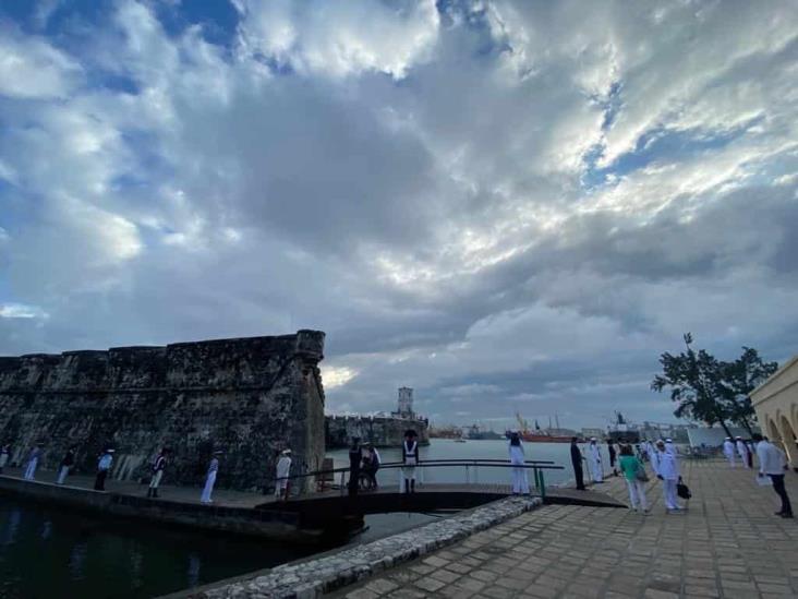 Abarrotan turistas San Juan de Ulúa en Veracruz