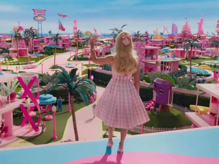 Margot Robbie como Barbie es todo lo que necesitas para iniciar el fin de semana (+Video)