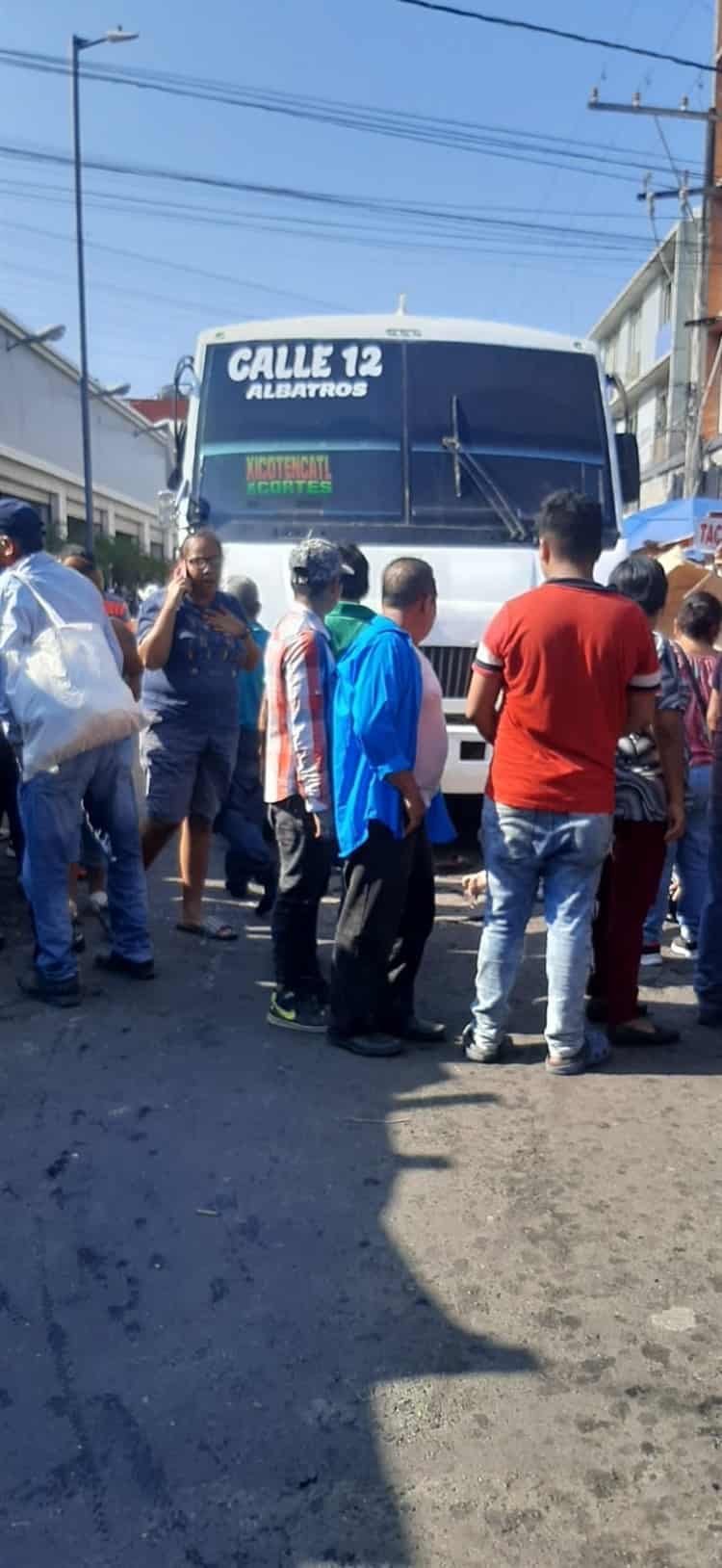 Perdió la vida, mujer atropellada por camión en calles del centro de Veracruz