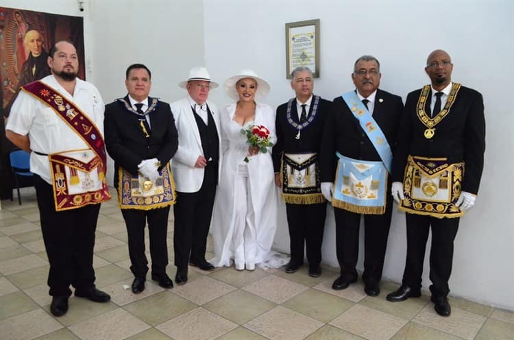 Vienen de Miami a casarse en Logia Masónica de Veracruz(+Video)