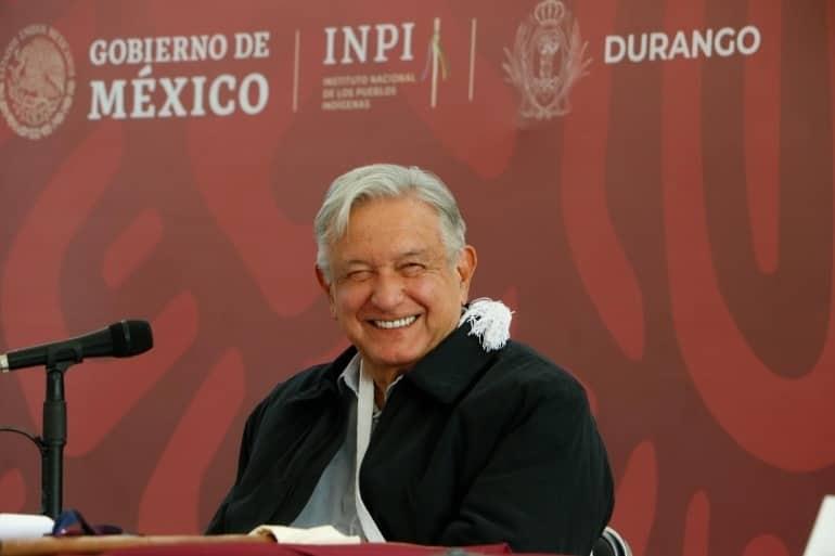 AMLO resalta cobertura de programas sociales