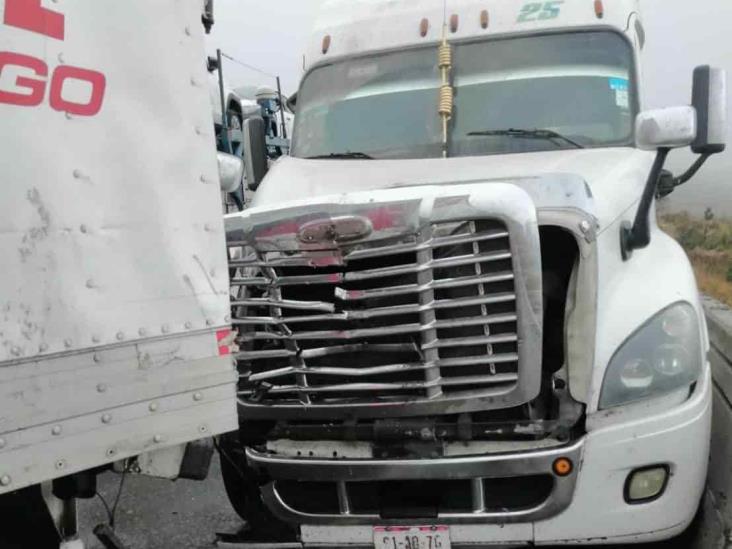 ¡Colapsa autopista Puebla-Veracruz! Se registran cuatro accidentes automovilísticos (+Video)