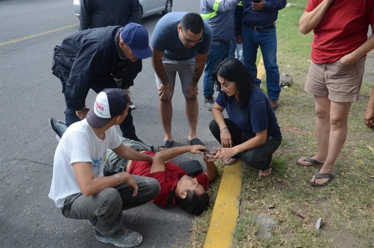 Peatón atropellado por coche de compañía de cable en Veracruz(+Video)