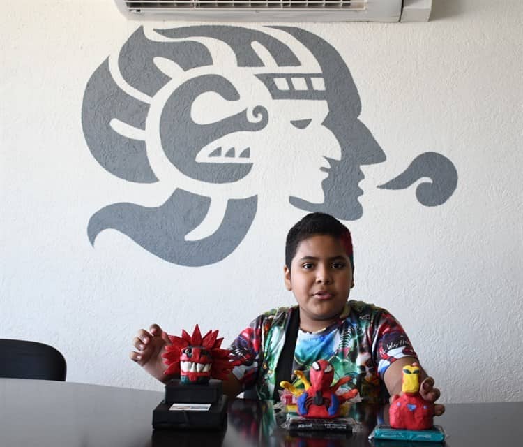 Solo juego y uso mi imaginación; él es Raúl, el niño escultor de Veracruz (+Video)