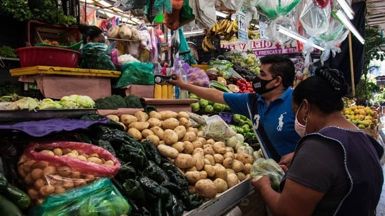 Descarta AMLO inflación en temporada decembrina