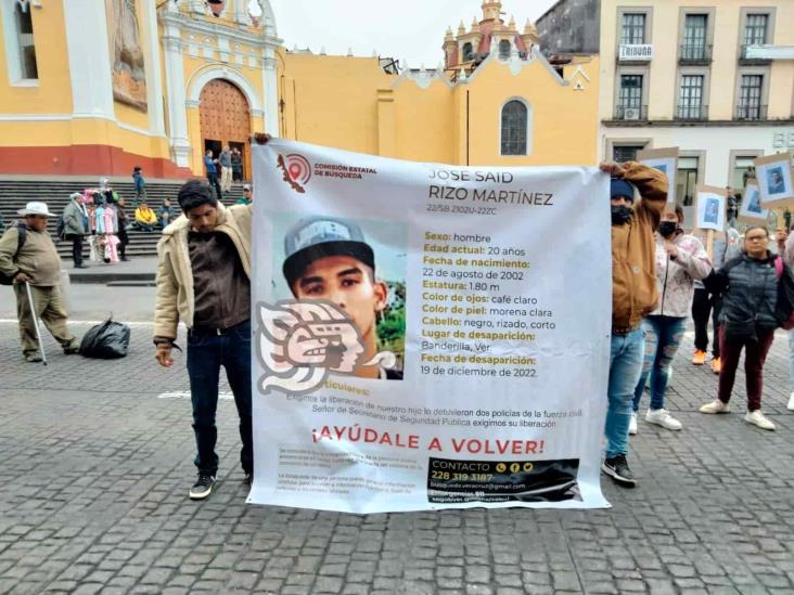 Fuerza Civil levanta y desaparece a joven en Xalapa, denuncia su familia