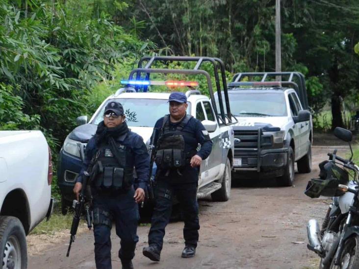 A punta de pistola roban camioneta a maestro de Medellín de Bravo