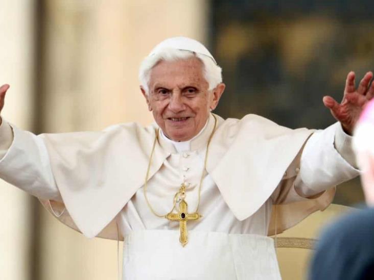 ¿Qué pasa si fallece Benedicto XVI? Esto haría el Vaticano
