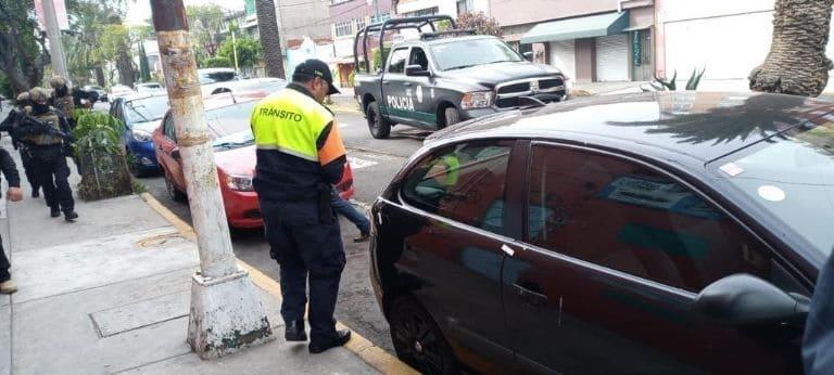 Aseguran auto vinculado con ataque contra Ciro G mez Leyva