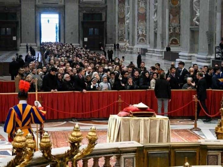 Papa Francisco encabezará funeral de Benedicto XVI