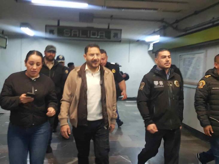 Hay 10 heridos, 4 prensados y un muerto tras choque de vagones en Metro de la CDMX