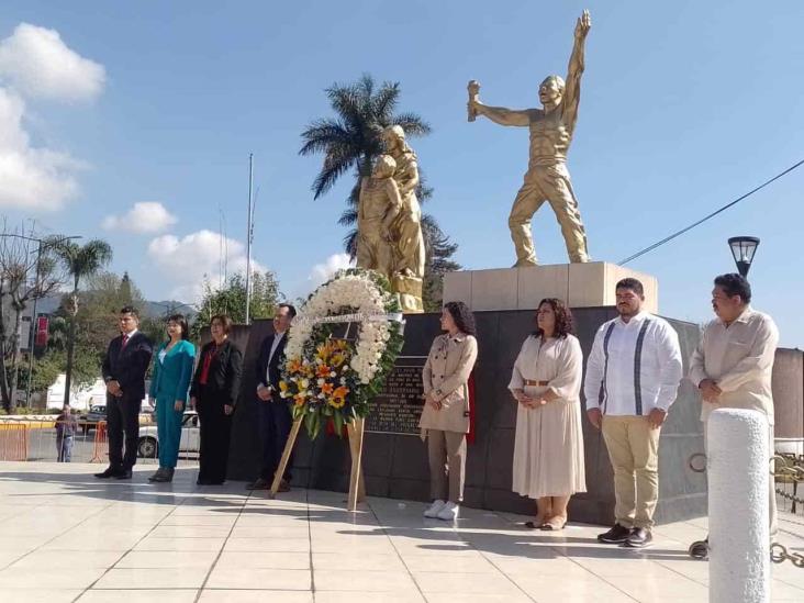 Con la presencia de la secretaria federal del Trabajo y el gobernador, se conmemoró a los Mártires de Río Blanco de 1907