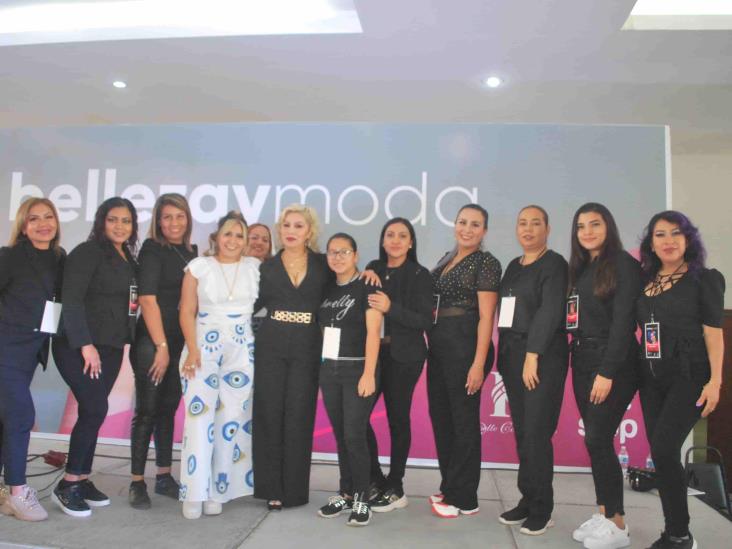 Llevan a cabo Expo Belleza y Moda a beneficio de Amanc Veracruz