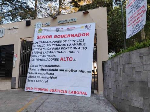 Gobernador niega represión contra manifestantes de Secretaría de Salud, tras arresto