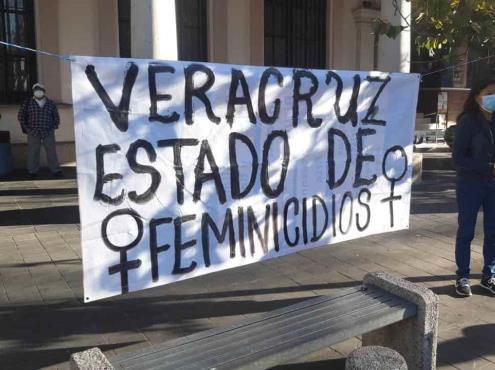 Veracruz, arriba de la media nacional en feminicidios; hay resultados, presume Fiscal