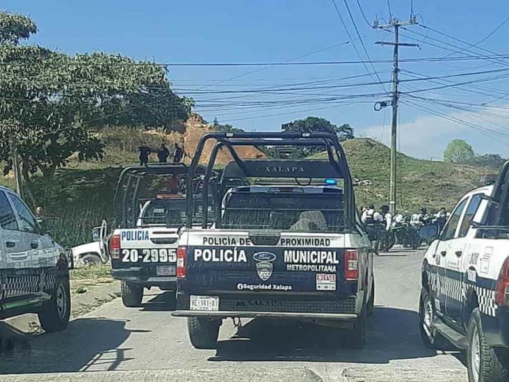 Roban camioneta a gasero en Banderilla; solo querían la morralla