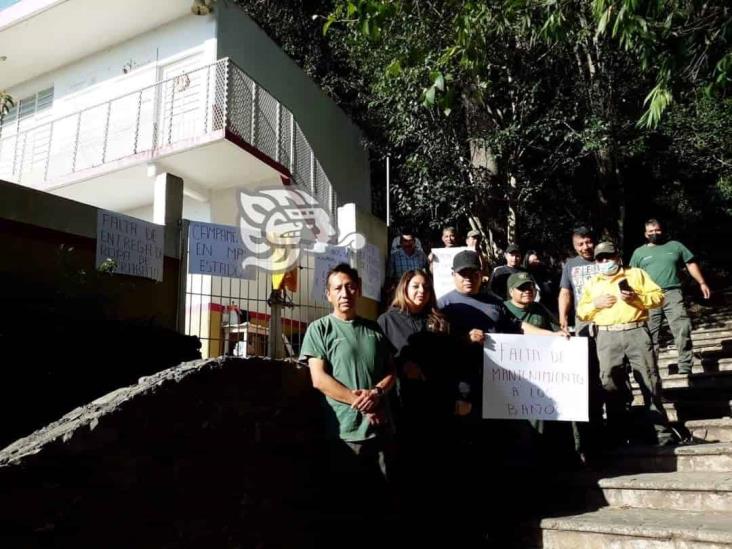 Brigada de la Conafor Orizaba, en paro de brazos caídos; exige equipo de protección