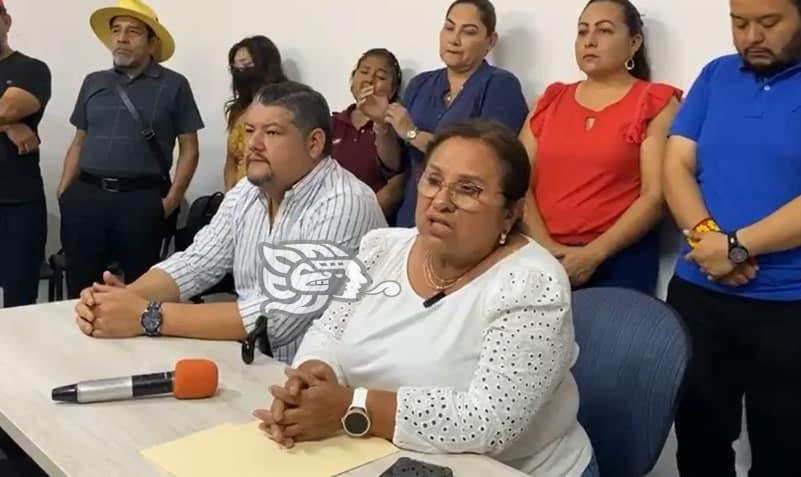 Ilegal, huelga de sindicalizados en Minatitlán; tienen 24 horas para liberar palacio