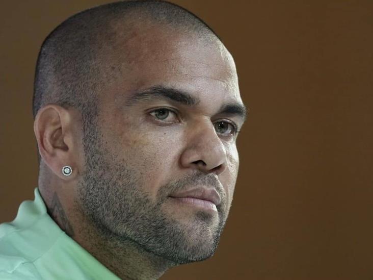 Pumas sancionará a Dani Alves tras caso de presunto abuso sexual