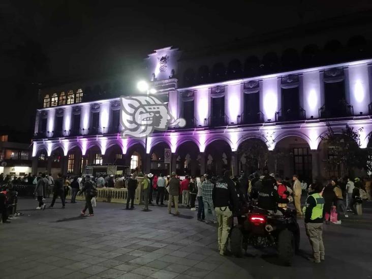 Me estás oyendo inútil, protestan trabajadores de CMAS Xalapa frente al ayuntamiento (+Video)