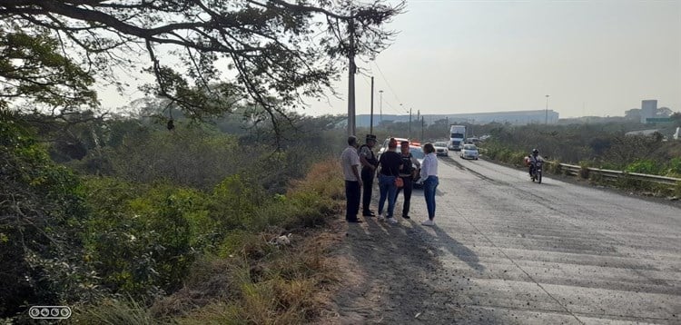 Taxi vuela en desfiladero del kilómetro 13.5 de Veracruz