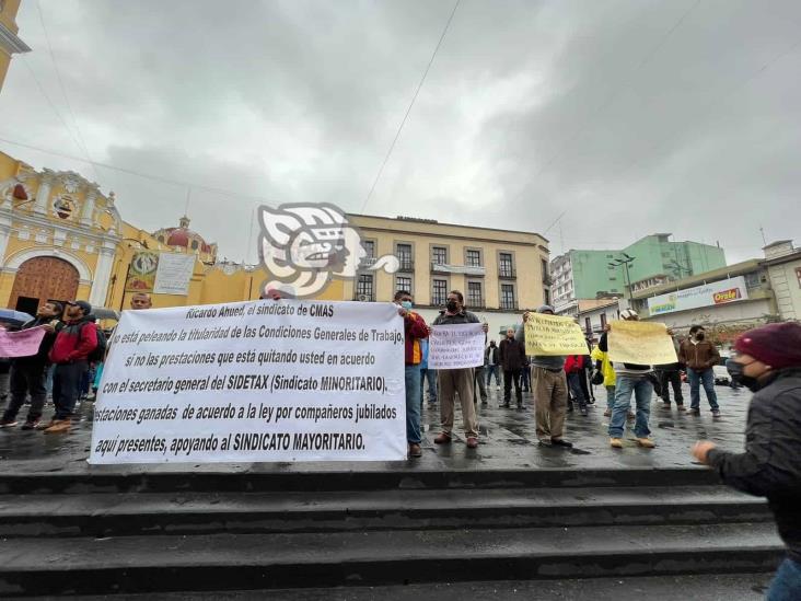 Y volvieron; sindicalizados de CMAS toman el centro de Xalapa (+Video)