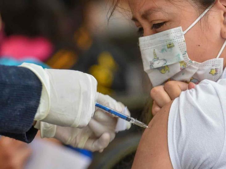 Refuerzos vs covid para niños llegarían a escuelas de Veracruz