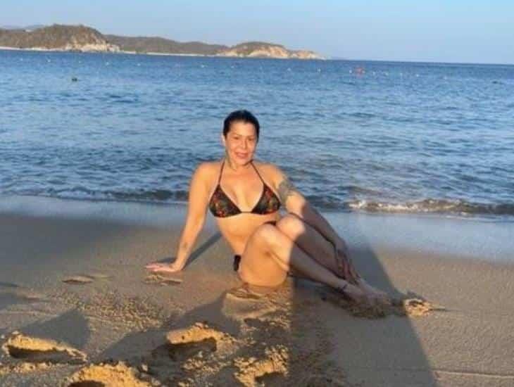 Alejandra Guzmán posa en bikini y recibe duras críticas