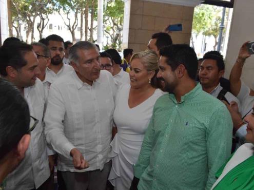Se reúne Adán Augusto con integrantes del PVEM en Veracruz