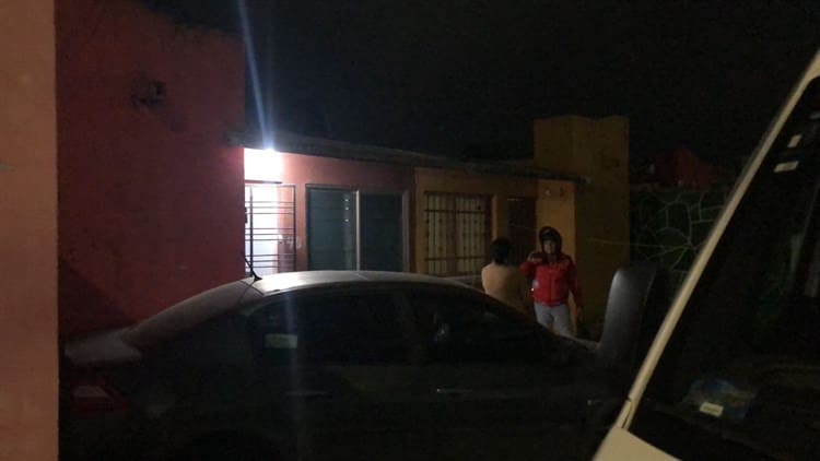 Familia denuncia cateo ilegal en su vivienda por presuntas fuerzas policiacas en una colonia de Veracruz(+Video)