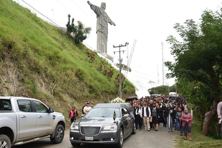 Despiden a Francisco de Jesús Ortiz, exalcalde de Tihuatlán