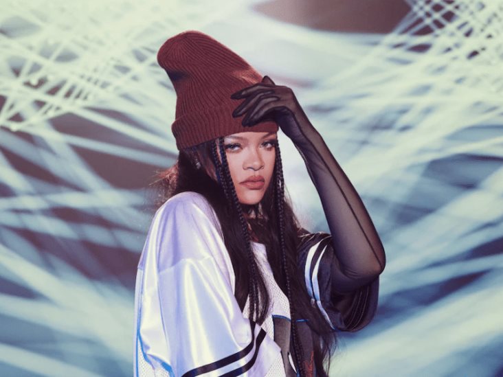 Rihanna lanza nueva línea de ropa para el Super Bowl LVII ¿Cuánto costará?