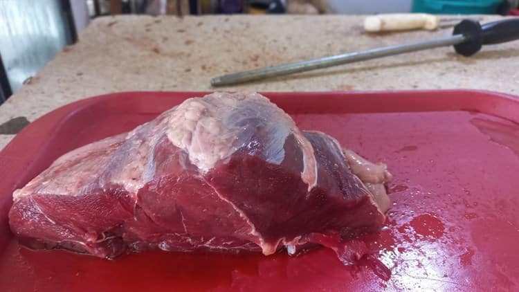 ¡Sin aumento! Tablajeros en mercados de Veracruz mantienen los precios de la carne