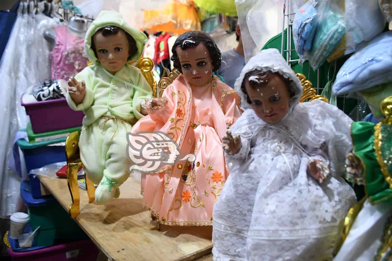 Vestir al niño Dios, tradición que sobrevive en Xalapa (+video)