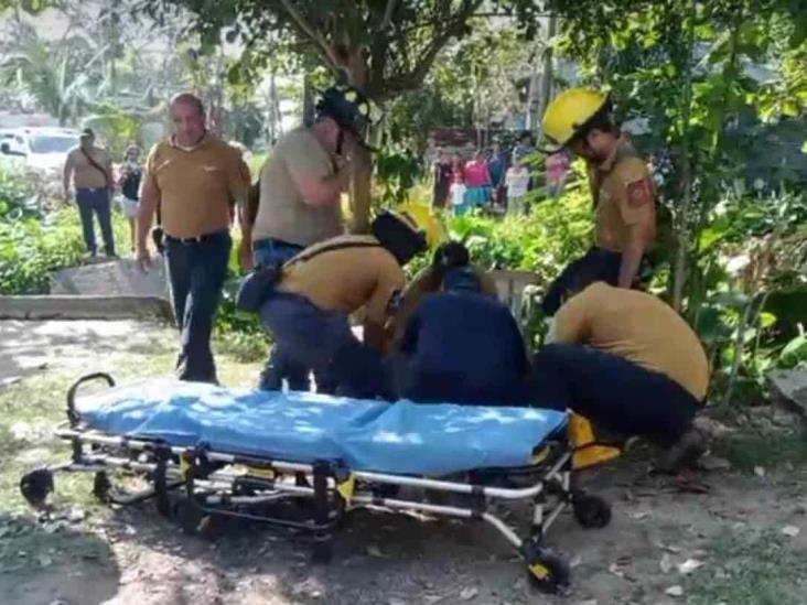 Colapsa puente en Coatzacoalcos; tres mujeres caen a canal de aguas negras