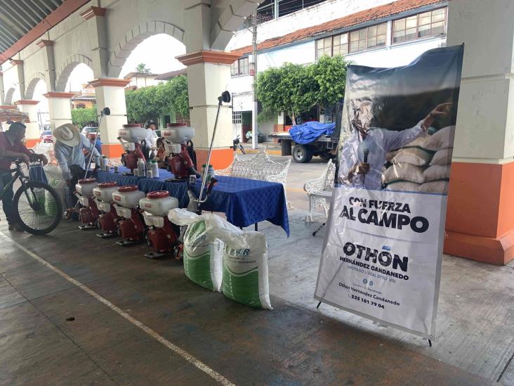 Por baja convocatoria, suspenden tianguis ganadero en Oluta